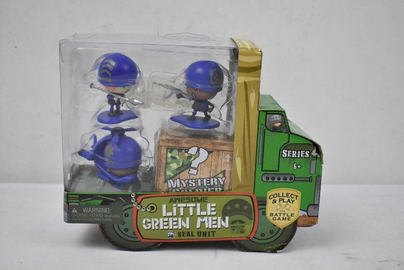 awesome-little-green-men-seal-unit-series-1-set-of-4-3-plus-1-mystery
