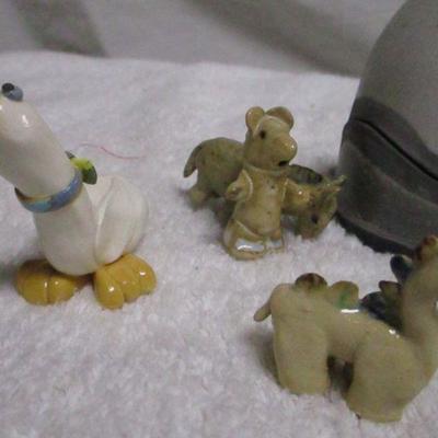 Lot 71 - Decorative Ceramic Animals