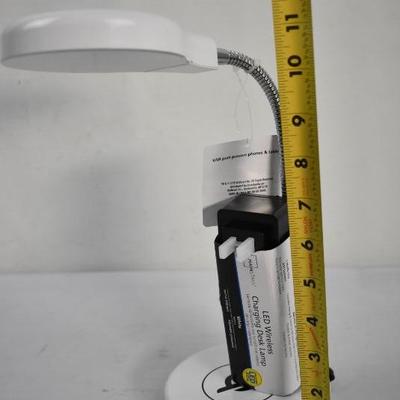 Mainstays LED Wireless Charging Desk Lamp with On/Off Touch Control - New