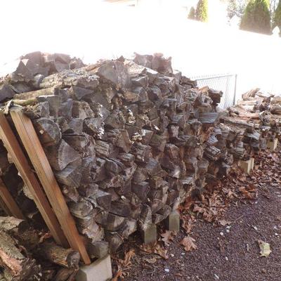 Large Lot of Seasoned Firewood