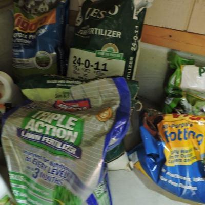 Lot of Lawn and Potting Supplies