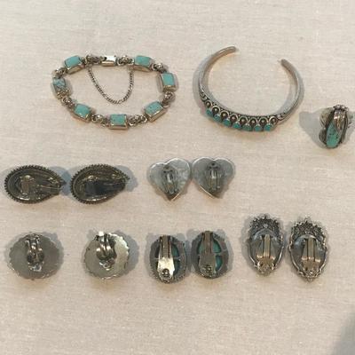 Lot 105 - Turquoise, Larimar, 925 and more