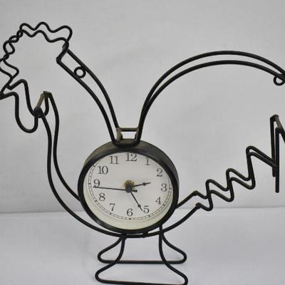 2 Piece Rooster Decor: 1 Metal Stand Rooster & 1 Metal Rooster Outline Clock