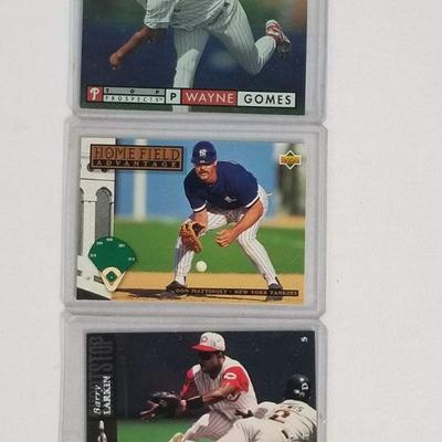 3 1994 Upper Deck Baseball Cards: Gomes, Mattingly, Larkin