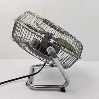 Small Metal Fan, Adjustable Angle, 3 Speed