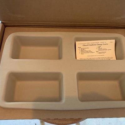 NEW PAMPERED CHEF MINI LOAF PAN 1418