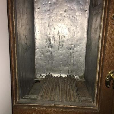 Antique Refrigerator Great Condition 