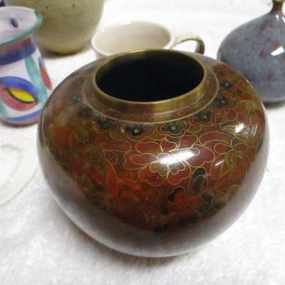 Lot 102 - Ceramic Pottery Items