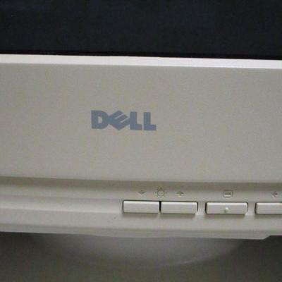 Lot 104 - Dell Computer With Speakers Windstream