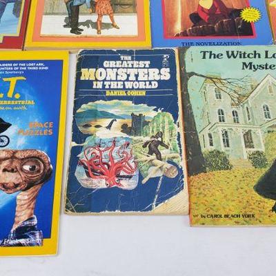 11 Kids Paperback Books: Space Dog & Roy to The Witch Lady Mystery
