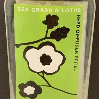 Sea Grass & Lotus Reed Diffuser 6 oz - NEW