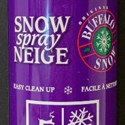 Buffalo Snow for Christmas Decorating 9 oz - NEW