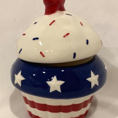 Patriotic Cupcake Ceramic Candle Holder - NEW