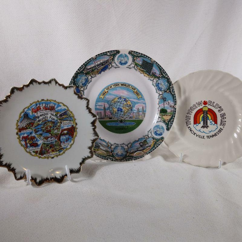 World's Fair Collector Plates | EstateSales.org