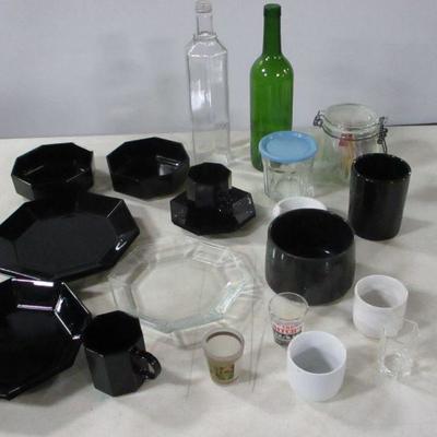 Lot 130 - Dishes Made In France - Bottles - Shot Glasses