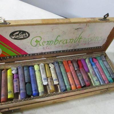 Lot 148 - Variety Of Art Items - Rembrandt Pastels
