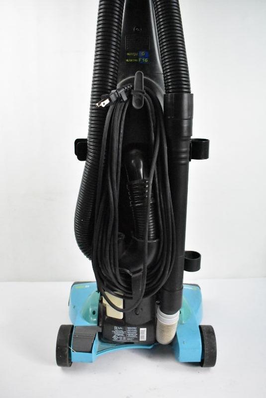Dirt Devil EnVision Wide Glide Vacuum, Blue & Black Works