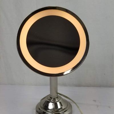 Make-up Mirror with Built-in Touch Lamp, Magnifies, Adjustable