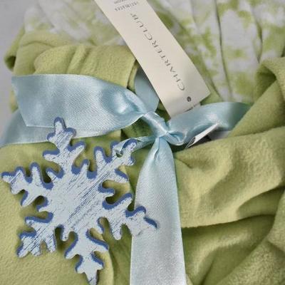 Long Sleeve Sleep Set Size XS Green/White & Blue Blanket