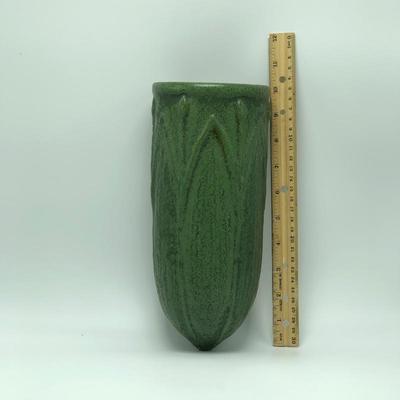 Lot 28- Wheatley Wall Vase Pocket