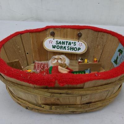 Santa's Workshop in a Basket & Birdhouse with Stockings (Debbie Mumm)