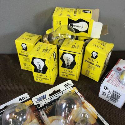 Lot #100 Appliance Light Bulb Lot 