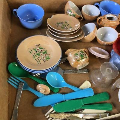 Lot #114 Many Play Dishes kinds, colors and styles