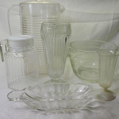 Vintage Glassware Lot 1