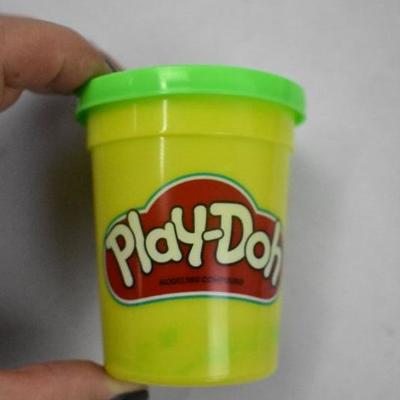Hasbro Play-Doh, 12 Containers all Green - New