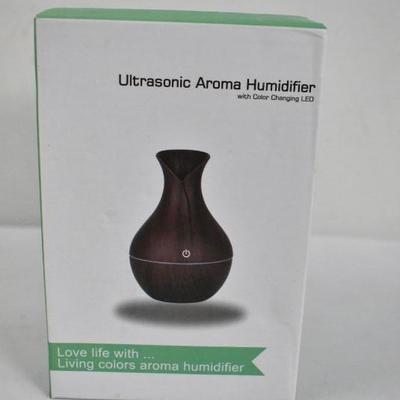 Ultrasonic Aroma USB Humidifier with Color Changing LED - New