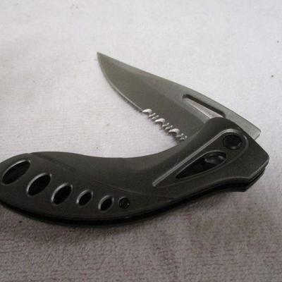 Lot 85 - Camillus Black Folding Titanium Pocket Knife