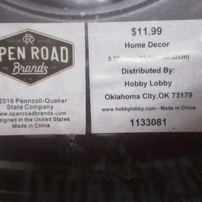 Lot 100 - Motor Oil Signs - Quaker State - Texaco