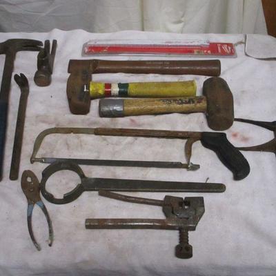 Lot 136 - Box Lot Of Tools - Hammers - Blades