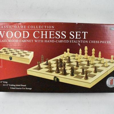 Wood Chess Set: Inlaid Wood Cabinet with Hand-Carved Staunton Chess Pieces - New