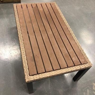 Lot# 174 Out Door Coffee Table 