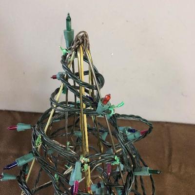 Lot#181 Hanger/ wire Christmas Tree with lights
