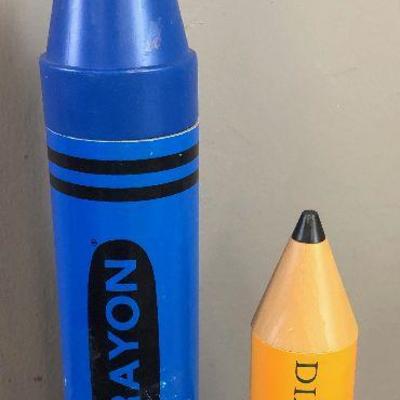Lot#192 Crayon and Pencil Banks - plastic