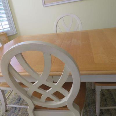 Kitchen Table and 4 Chairs