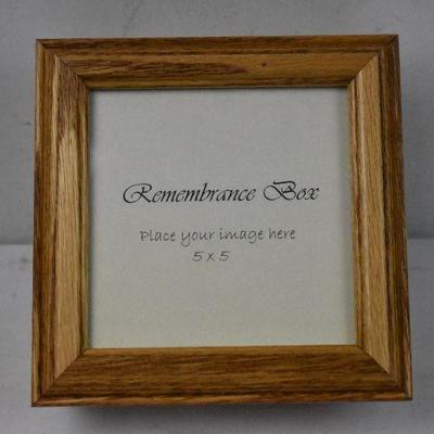 Light Brown Wooden Remembrance Box with 5