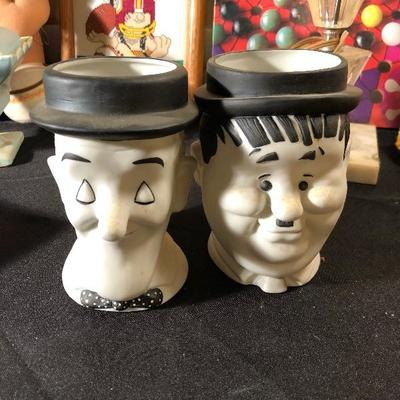 Lot 65 - Various items including Vintage Miss Piggy, Signed/Numbered Laurel and Hardy Mugs, Hurly Dish, Wine Decanter, Baskets, Games,...