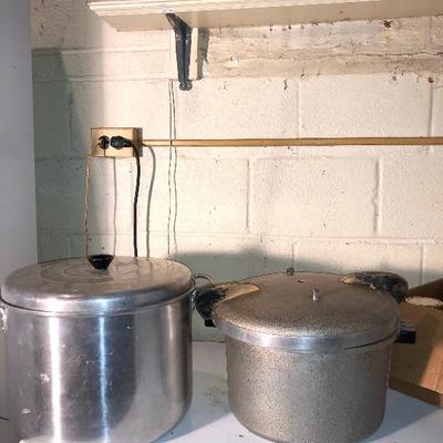 Lot 86 - Pressure Cooker, Vintage Canning Pot & Jars!