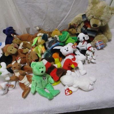 Lot 217 - Box Lot Of Plush Toys - Beanie Babies