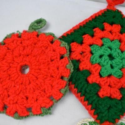 8 Piece Vintage Kitchen Linens: Red & Green Crochet & Knit, and Christmas Fabric