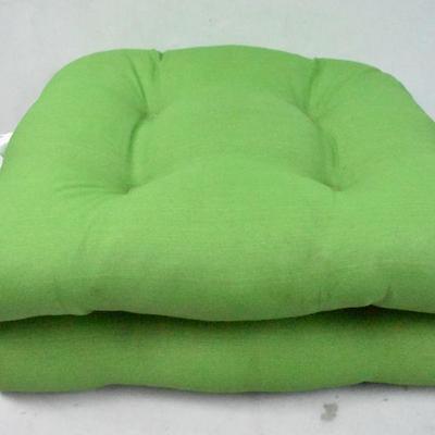 2 Green Outdoor Chair Cushions with Ties, by Better Homes and Gardens