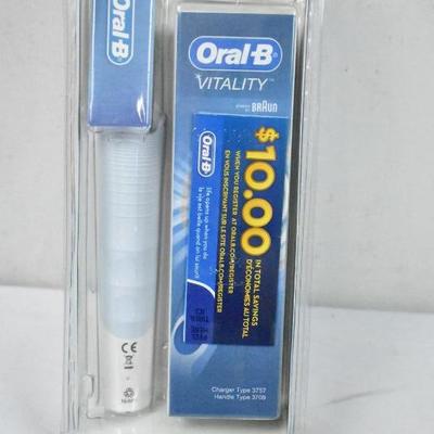 Oral-B Vitality FlossAction Electric Rechargeable Toothbrush, by Braun - New