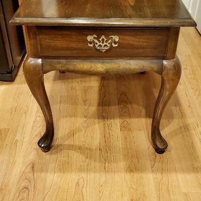 Lot 9 - Queen Anne Style Wood End Tables - Set of 2 Matching