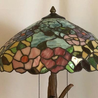Lot 1 - Tiffany Style Bird Lamp 