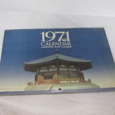 Lot 42 - 1971 Japan Air Lines Calendar