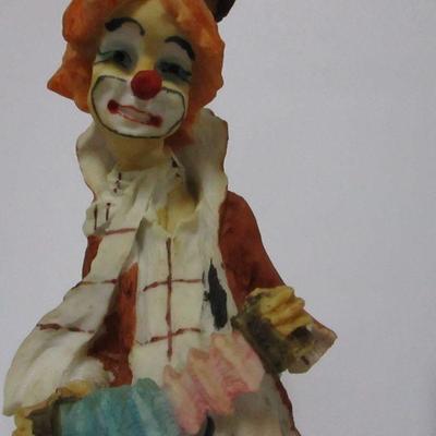 Lot 58 -Clown Figurines 
