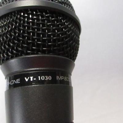 Lot 61 - Microphone With Stand & Epoch Amplifier